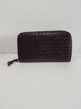 Bottega Veneta Round Long Wallet Intrecciato Dark Brown Leather Zippy Wallet!